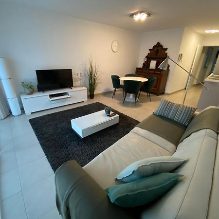 Gezellig Modern Appartement Met Optie Garagebox En In De Buurt Van Strand, Winkels En Restaurants Ostend Exterior foto